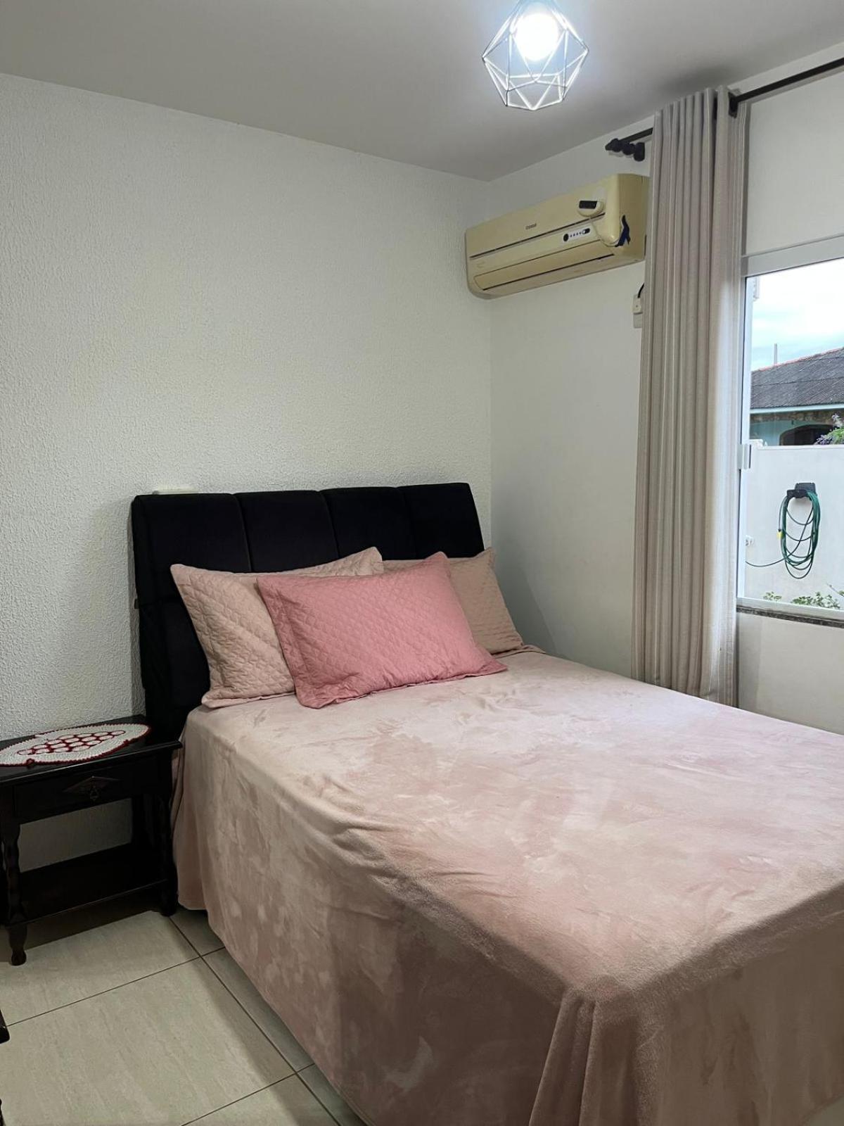 Casa Compartilhada Com Suite Privativa ฟลอเรียนอโปลิส ภายนอก รูปภาพ